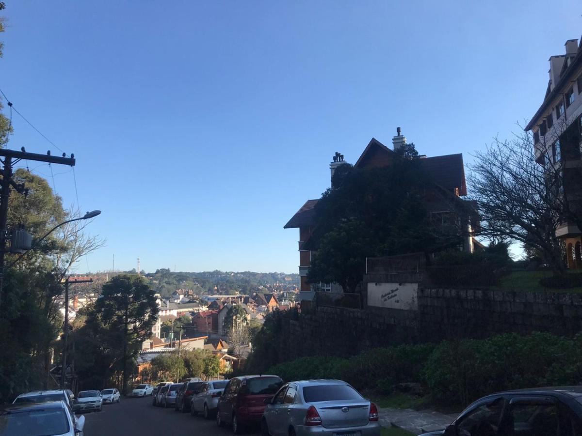 Flat Morada Das Hortensias Centro - Proximo Da Rua Coberta Gramado Eksteriør bilde